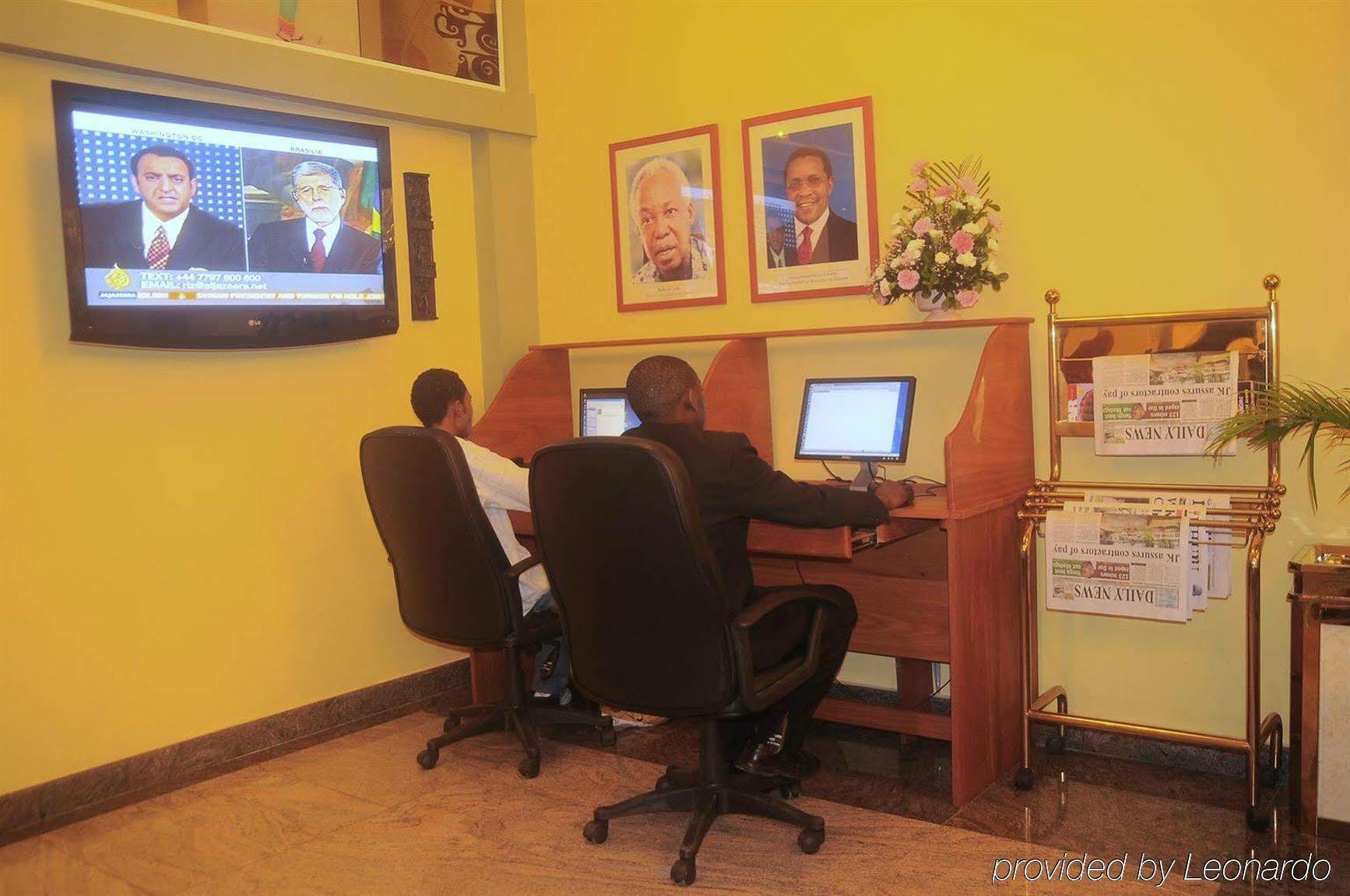 Hotel Nikko Towers Dar es Salaam Eksteriør billede