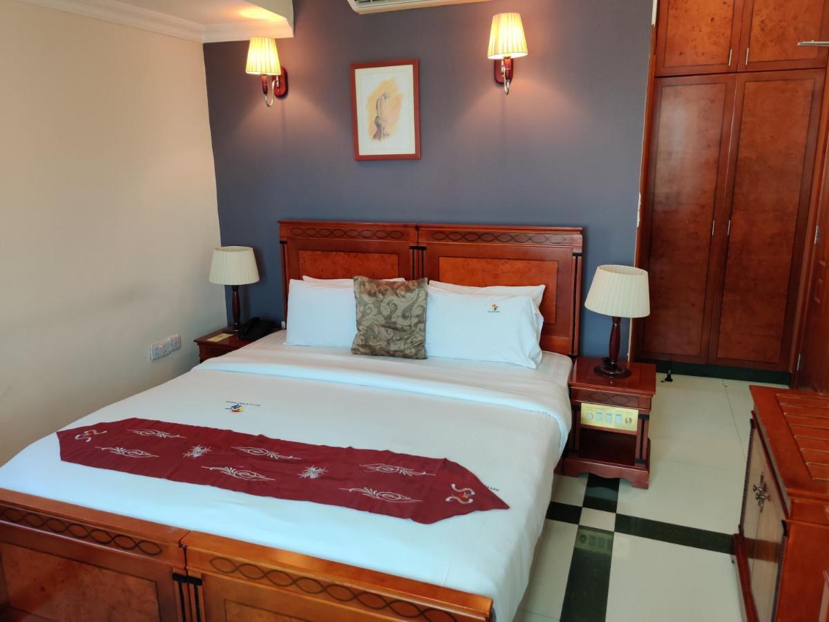 Hotel Nikko Towers Dar es Salaam Eksteriør billede