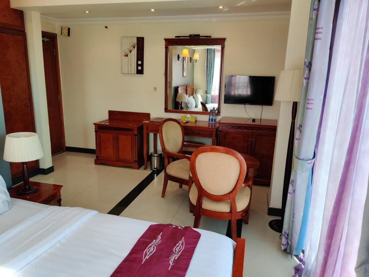 Hotel Nikko Towers Dar es Salaam Eksteriør billede